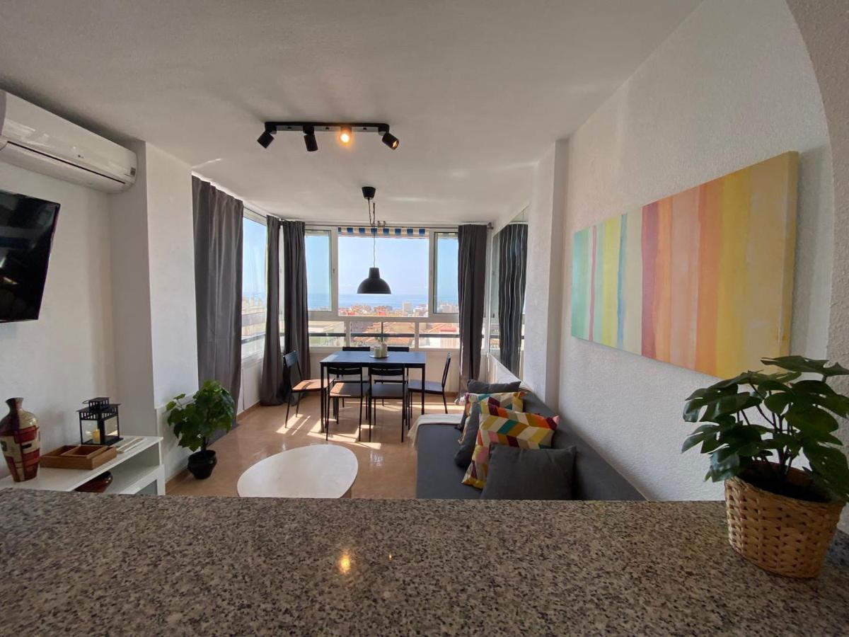 Apartamento con impresionante vista, piscina y parking Benalmádena Exterior foto
