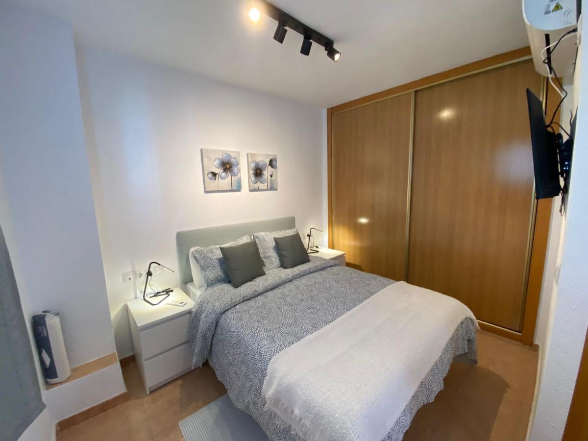 Apartamento con impresionante vista, piscina y parking Benalmádena Exterior foto