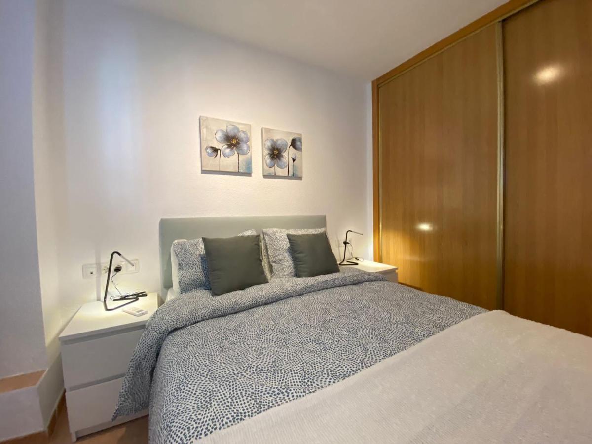 Apartamento con impresionante vista, piscina y parking Benalmádena Exterior foto